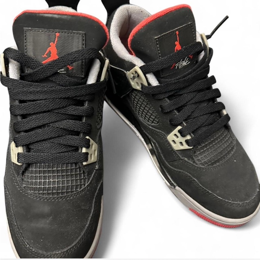 Jordan Men's Black and Red Athletic Sneakers